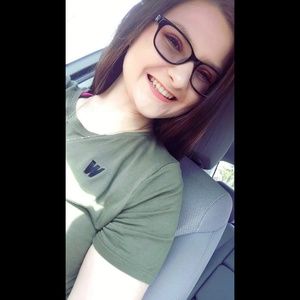 Meet your Posher, Cameron